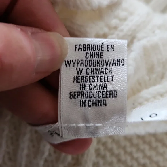 Max Studio Oversized Sweater - Picture 7 of 8